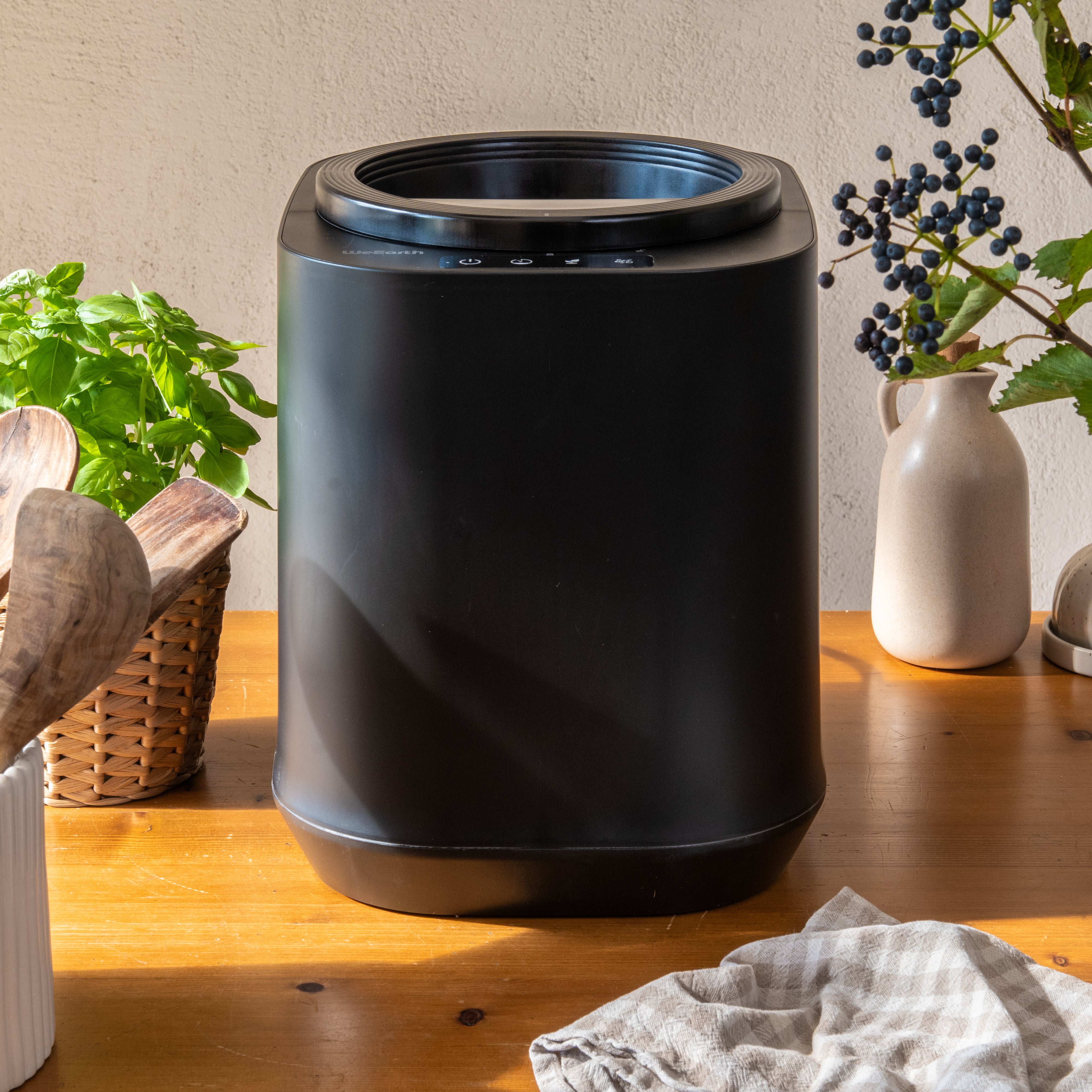 WeEarth 2.0 - Il miglior investimento per la tua cucina e il tuo giardino